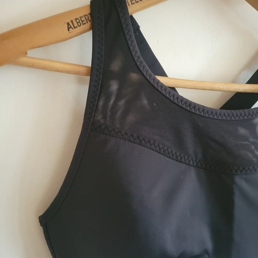 Athleta Padded Support Sports Bra Racerback Black Adjustable Small S